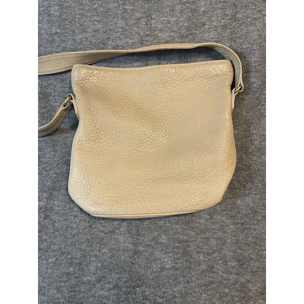Soft Leather Coach Handbag Style 4907 in Soft Beige - Picture 3 of 6